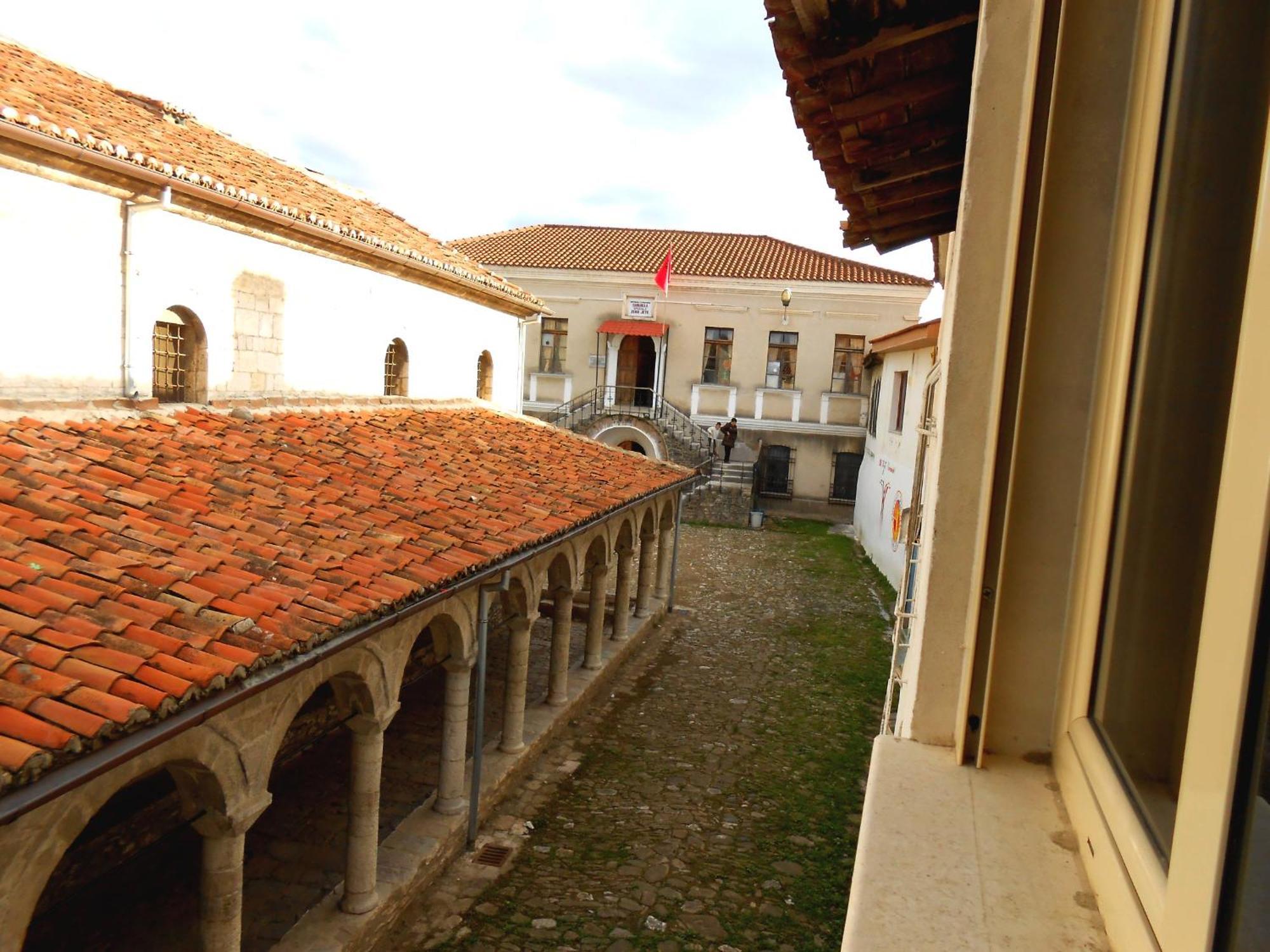 Castlehouse Otel Elbasan Dış mekan fotoğraf